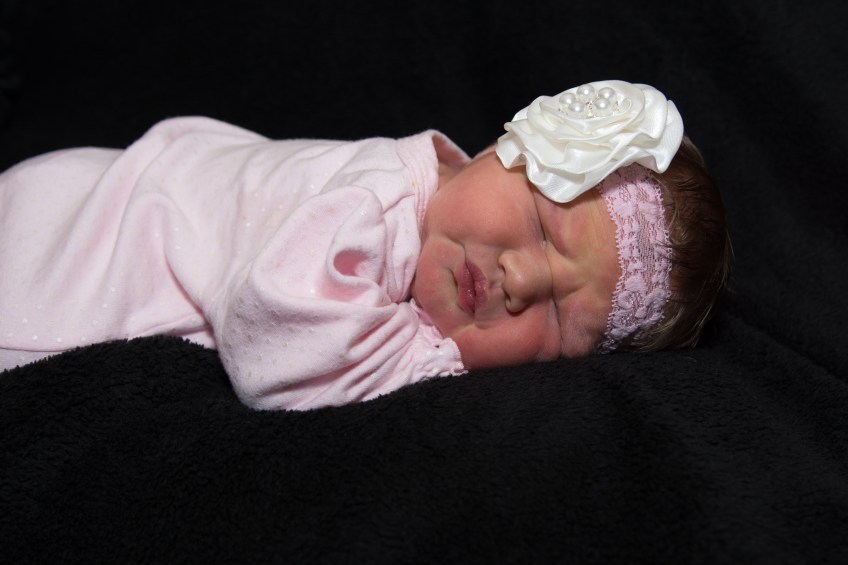 baby girl wearing headband